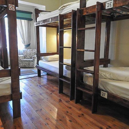 モーセル・ベイ Mosselbay Backpackersホステル エクステリア 写真